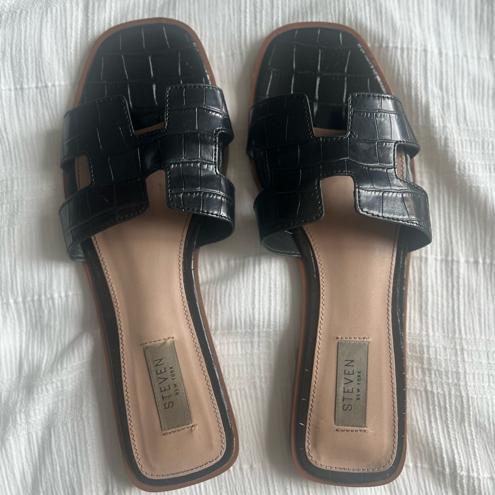 Steven New York Harlien Slide Sandals Crocodile - Picture 3 of 7